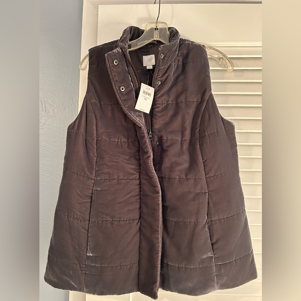 Women's Charcoal Grey puffer vest
